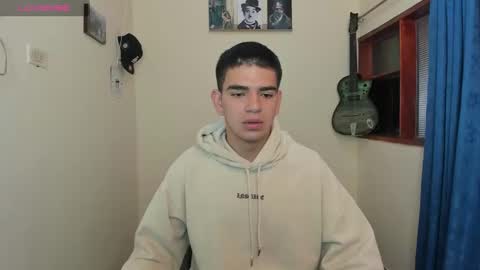 Snapshot of ares_johnsonn chatting on February 9, 4:18 pm Ares online show from February 9, 4:18 pm