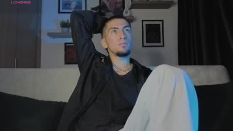 Mateo online show from November 22, 5:40 am