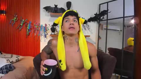 Snapshot of aress444 chatting on September 28, 2:31 am aress444 online show from September 28, 2:31 am