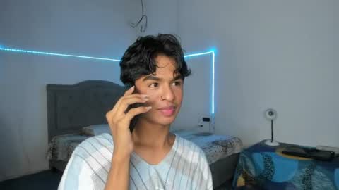 ariel_adan online show from June 12, 8:06 pm