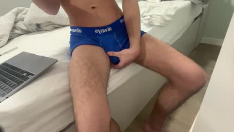 Aries Twink online show from November 7, 5:38 pm