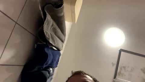 armyskater32 online show from September 30, 9:18 pm