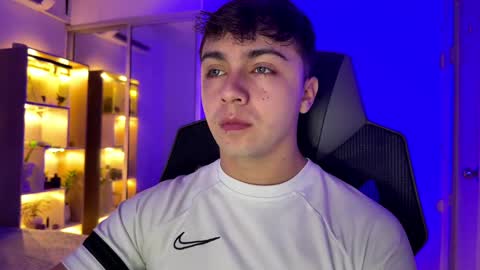 aron__cooper online show from September 22, 12:00 am