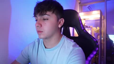 aron__cooper online show from April 16, 12:32 am