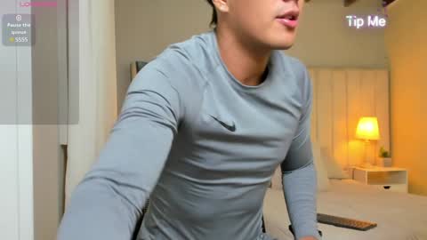 ARON BOLT online show from January 8, 2:57 am