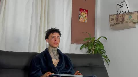 Aron ford online show from October 23, 11:57 am