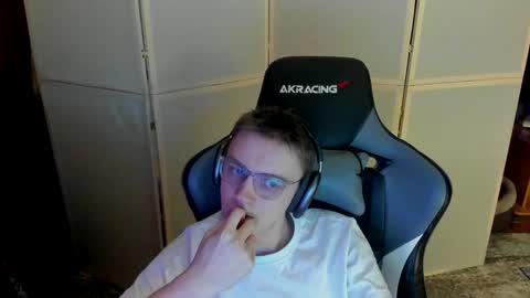 biggest penis  online show from December 14, 1:39 am