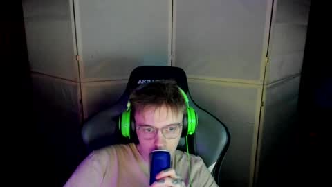 biggest penis  online show from February 13, 5:33 pm