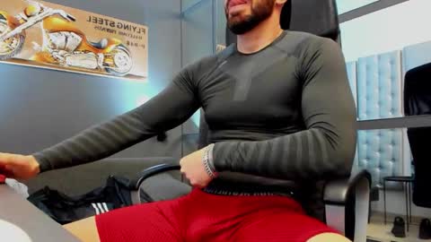 AronGrant online show from January 7, 10:09 am