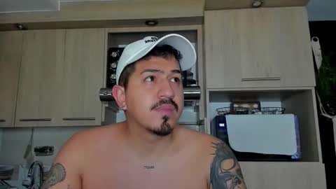 ARON  Independent model  online show from February 25, 8:04 am