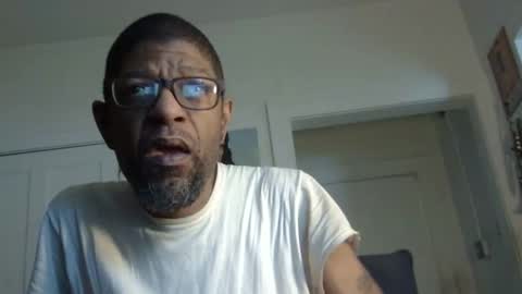 Arteblazze not daddy boy bitch or nigga online show from January 18, 2:44 pm