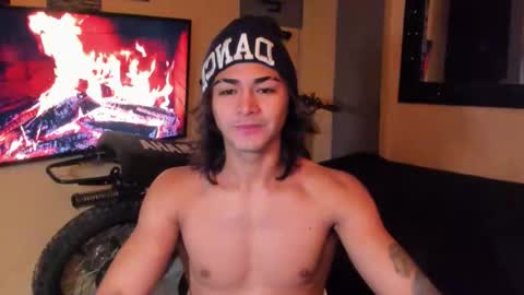 I AM HERE online show from February 2, 3:05 am