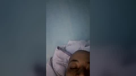 arthursantos32 online show from July 11, 4:20 pm