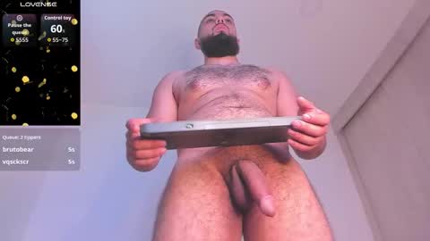 arturguy01 online show from December 4, 8:49 pm