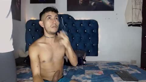 arturocontreras11 online show from December 14, 5:58 am