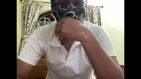 aryan_980763874 online show from May 20, 12:17 am