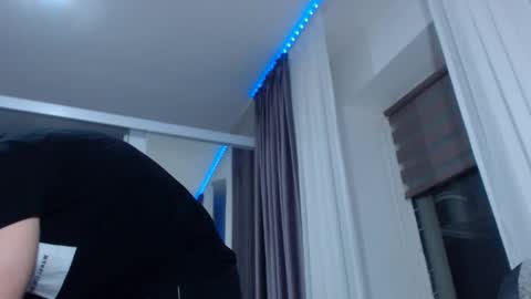 Snapshot of aryanaian1 chatting on February 7, 8:53 pm AryanAian1 online show from February 7, 8:53 pm