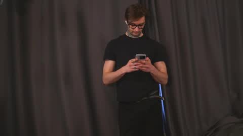 Jerk Machine online show from April 14, 1:22 pm