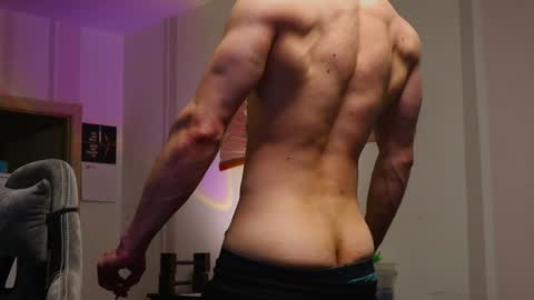 Jerk Machine online show from December 16, 6:16 pm