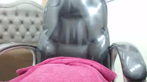 Asher Costa online show from April 7, 11:38 pm