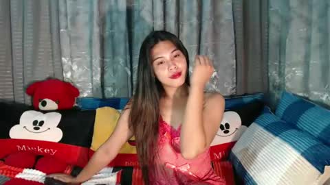 ELLE dont forget to follow and thumbs up online show from January 28, 10:12 am