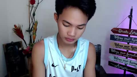 asian_lover05 online show from November 4, 5:47 pm