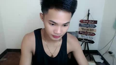 asian_lover05 online show from December 21, 8:28 pm