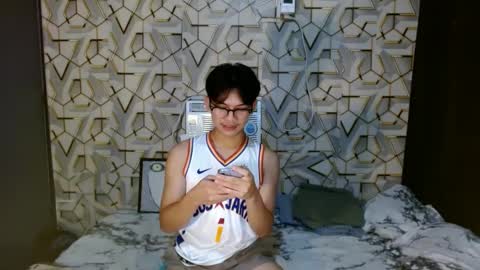 wayne online show from December 5, 1:28 pm