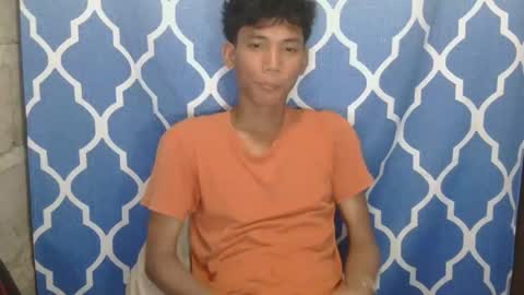 Isan online show from April 12, 1:56 pm