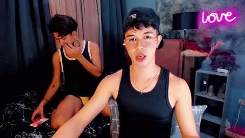 asiancum_peter online show from September 13, 5:19 am