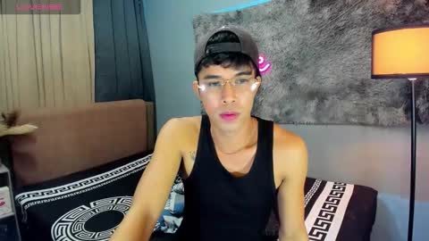 asiancum_peter online show from October 13, 3:12 am