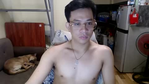 asiandreamboyx online show from February 9, 4:14 am