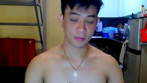 asiandreamboyx online show from June 19, 10:09 am