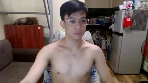 asiandreamboyx online show from February 4, 5:10 am