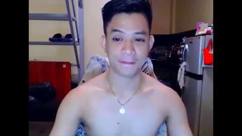 asiandreamboyx online show from September 19, 9:10 am