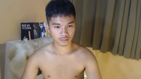 asianhunk_jamesx online show from October 6, 4:17 am
