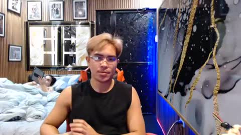 Mark online show from July 21, 4:36 am