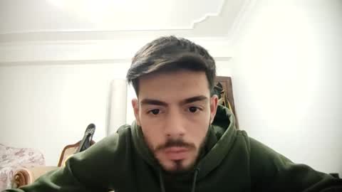 asihandsome06 online show from December 15, 6:15 pm