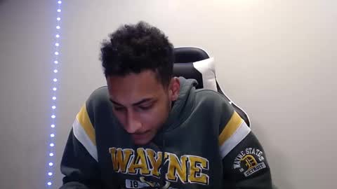 asimpsdream online show from March 12, 9:35 pm