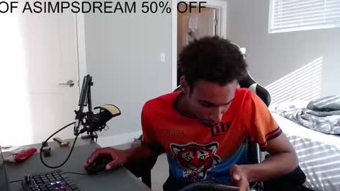 asimpsdream online show from September 19, 2:06 pm