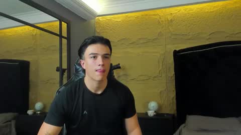 Aslan  online show from January 14, 1:21 am