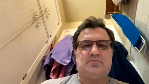 atozzzz online show from February 25, 4:13 am