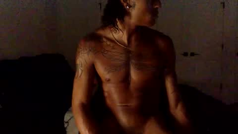 augiexrated online show from May 9, 3:29 am