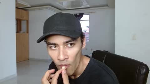 Aureliano online show from September 22, 10:31 pm