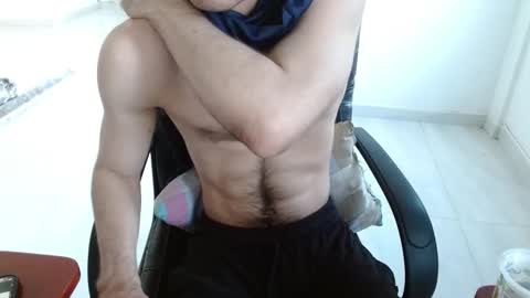 Aureliano online show from February 18, 10:51 pm