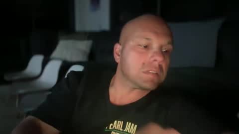 aussieboycal online show from February 19, 12:11 pm