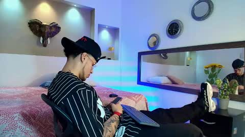 AUSTIN  online show from December 11, 3:26 am