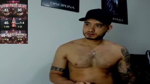 AustinTorres  online show from February 12, 2:56 am