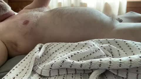 avgdiver online show from April 14, 5:23 pm