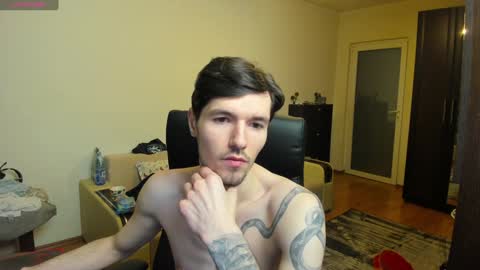 Justin online show from February 8, 9:15 pm